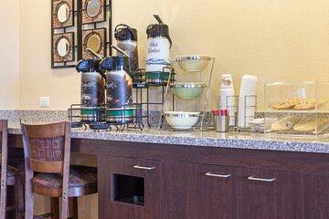 Breakfast/Coffee Service 44 of 55