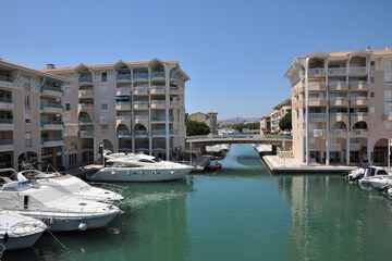 Marina