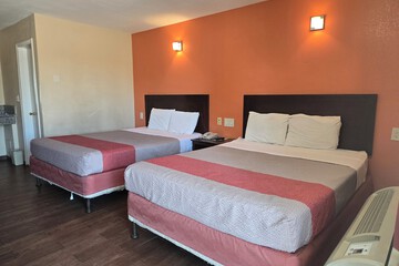 Motel 6 Blythe CA - South