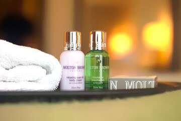 Room amenity