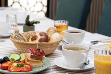 Breakfast meal