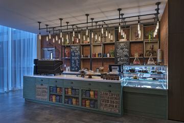 Coffee shop