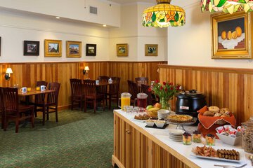 Breakfast/Coffee Service 40 of 56