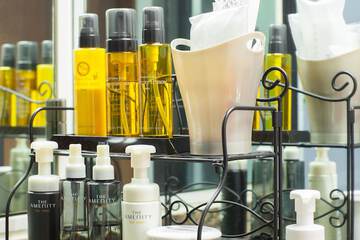 Bathroom amenities