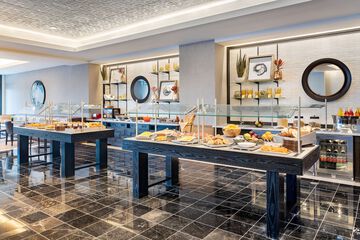 Breakfast/Coffee Service 59 of 70