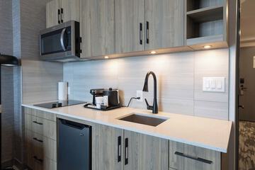 Private kitchenette