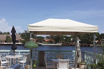 Dock