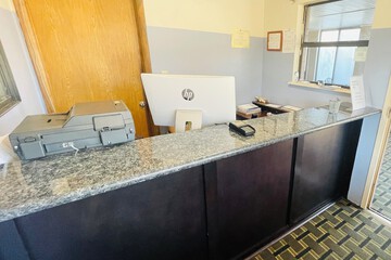 Concierge desk