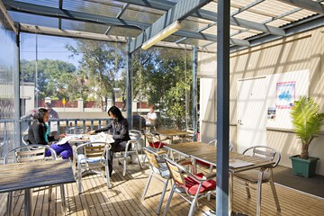 Breakfast area