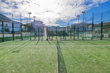 Tennis court