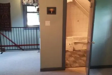 hotel_rooms