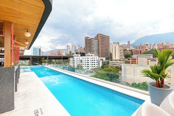Rooftop pool
