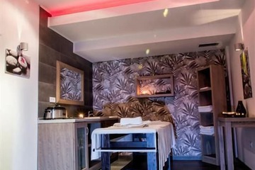 Treatment room