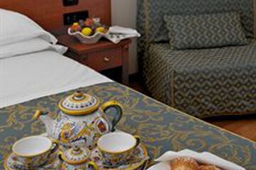 Room Service - Dining