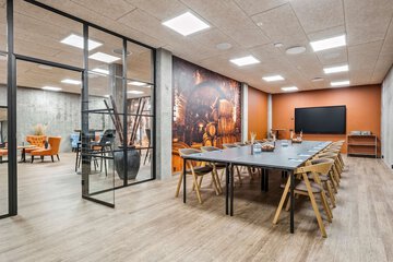 Meeting facility