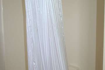 Deep soaking bathtub