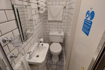 Photo 34