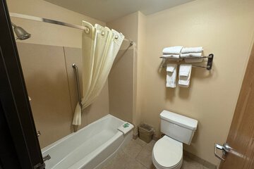 Americas Best Value Inn St. Robert