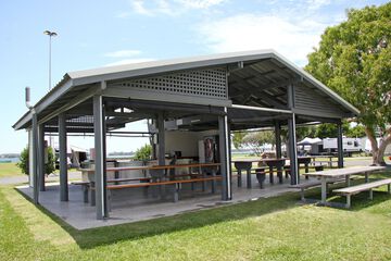 BBQ/picnic area