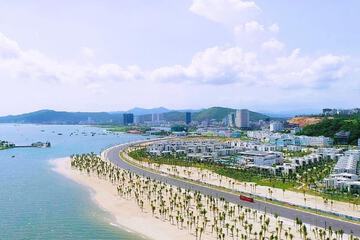 Beach/ocean view