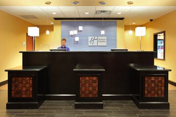 Check-in/check-out kiosk