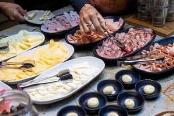 Breakfast buffet