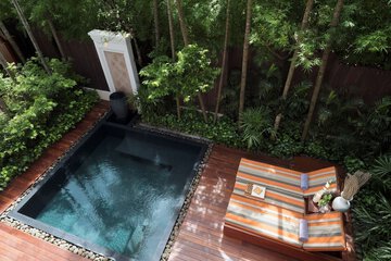 Private pool