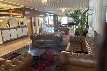 Reception hall