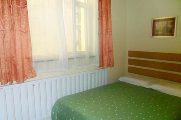 guest_rooms