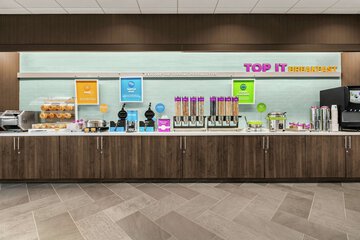 Breakfast/Coffee Service 28 of 35