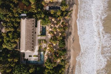 Beach bar