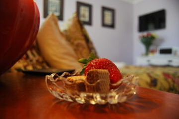 Room Service - Dining