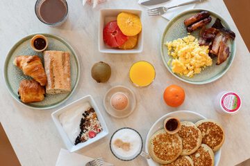 Breakfast area