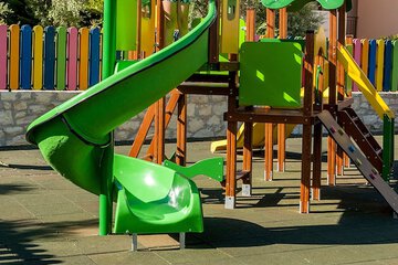 Children's play area - outdoor