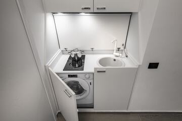 Private kitchenette