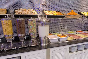 Breakfast area