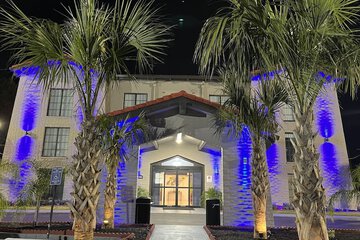 Stone Mountain Inn & Suites Tucker