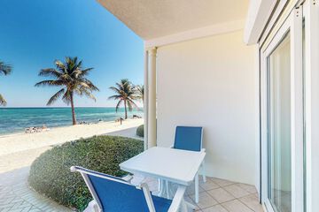 Beach/ocean view