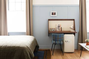 Room 21 of 32