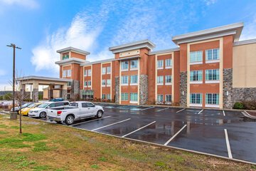 La Quinta Inn & Suites by Wyndham Cullman