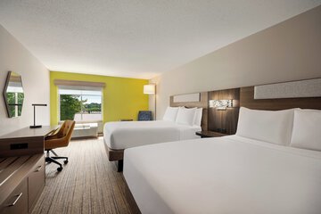 Room 12 of 44