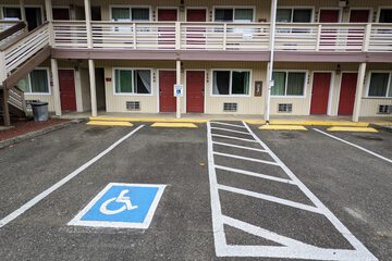 Wheelchair accessible van parking