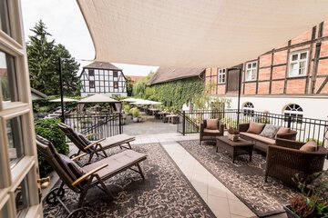 Sundeck