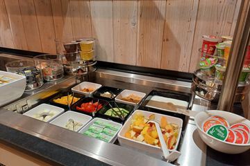 Breakfast buffet