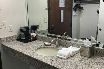 Bathroom sink