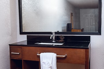 Bathroom sink