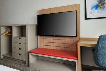Room 20 of 39