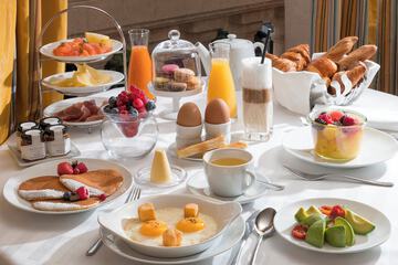 Breakfast meal