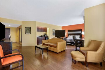 Room 25 of 55