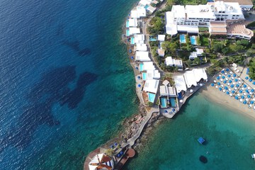 Helicopter/plane tours